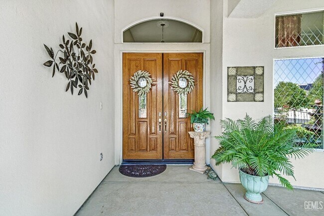 Building Photo - Brighton Estates Luxury 4-Bedroom Home with Pool, Office, Outdoor Kitchen & Paid Solar – Saves Ov...