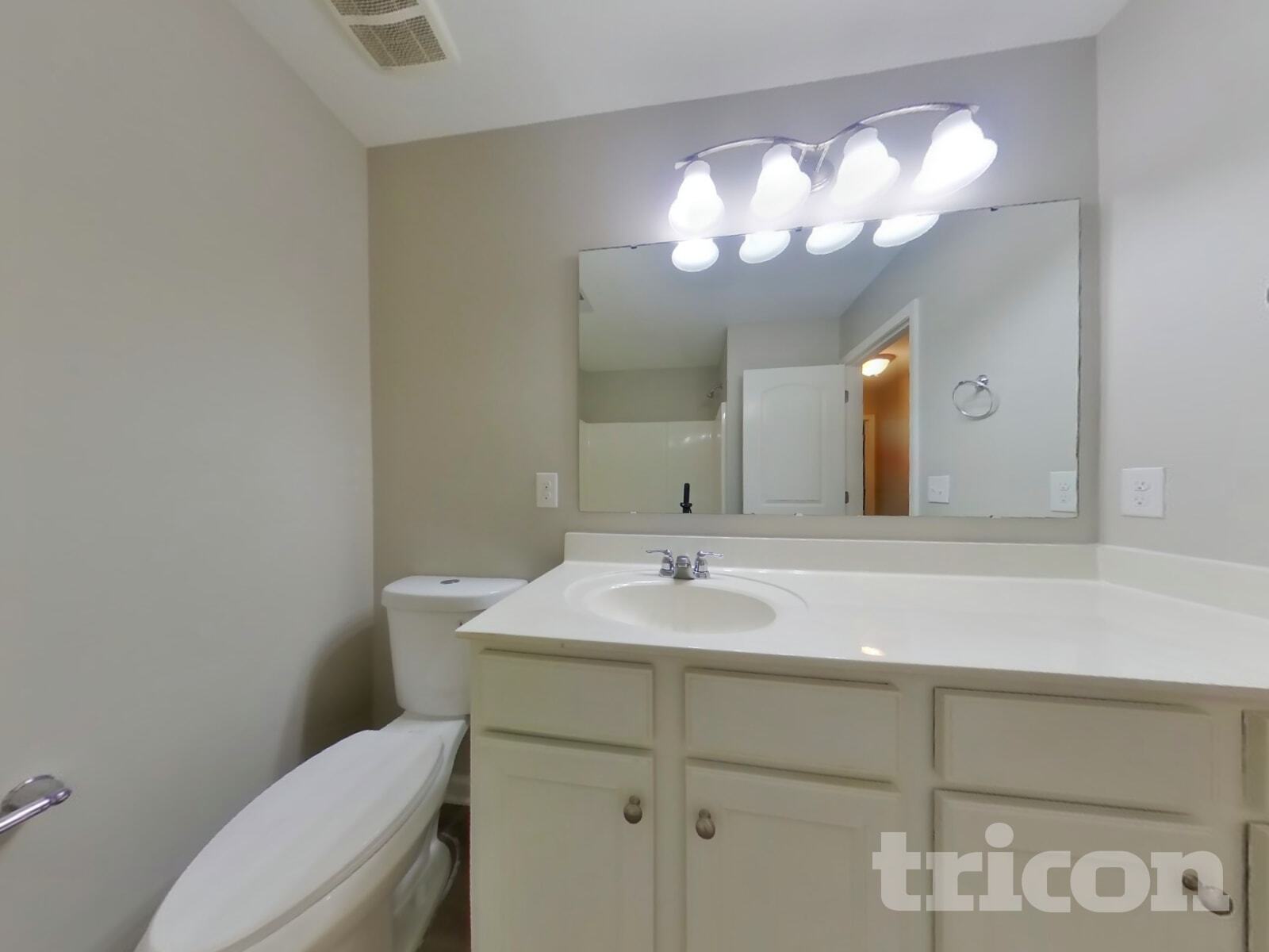 Building Photo - 6909 Barefoot Forest Dr