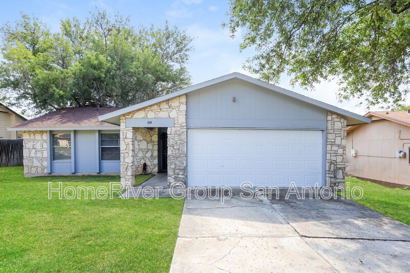 Primary Photo - 714 Dana Dr