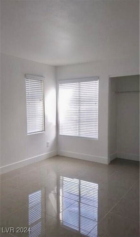 Building Photo - 4304 W Lake Mead Blvd