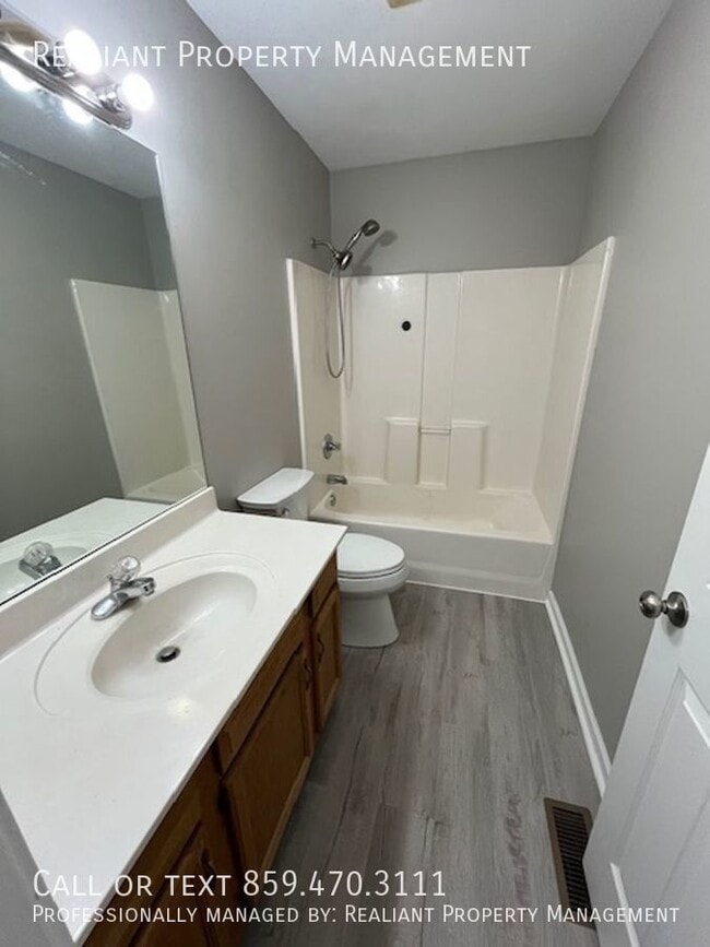 Building Photo - 210 Coburn Dr