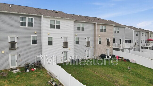Building Photo - 141 Perdiz Rd