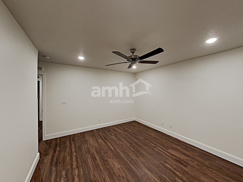 Building Photo - 2681 W 3400 S