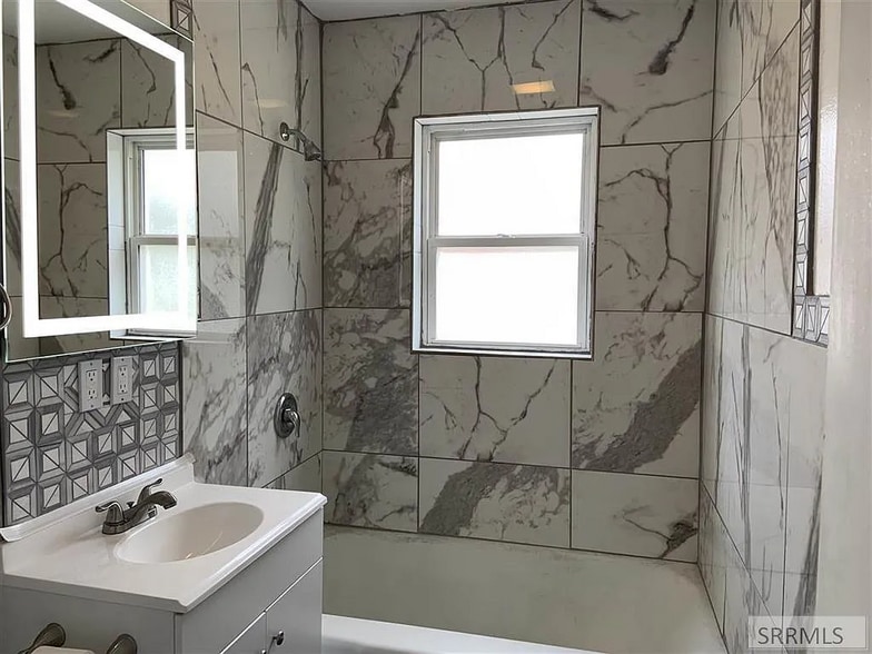 Building Photo - 721 Swisher Rd