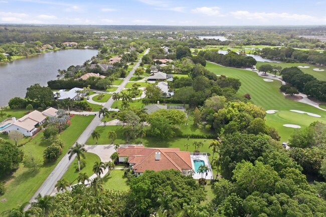 Building Photo - 8717 Estate Dr