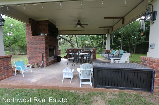 Building Photo - 4 br, 2.5 bath House - 11206 Burnt Sienna