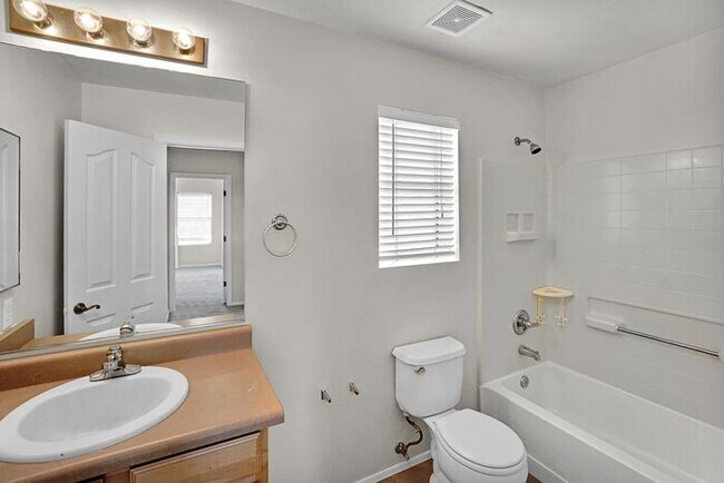 Building Photo - Spacious Sanctuary in Sahuarita: Modern Living Meets Outdoor Comfort