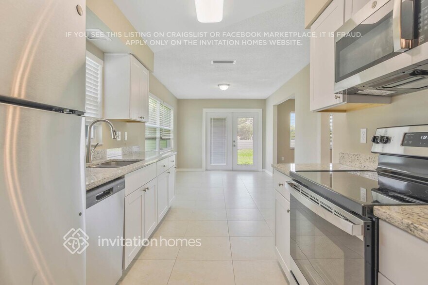 Building Photo - 6735 Precourt Dr