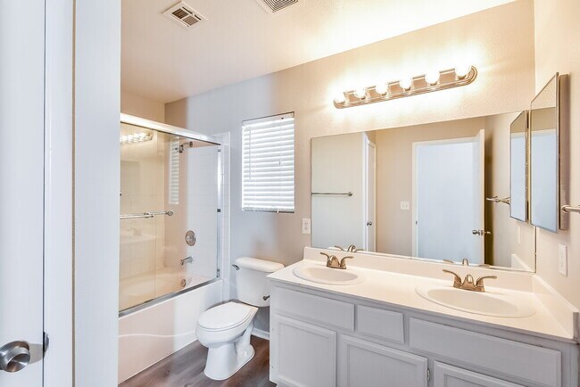 Building Photo - 3705 Copper Keg Ct