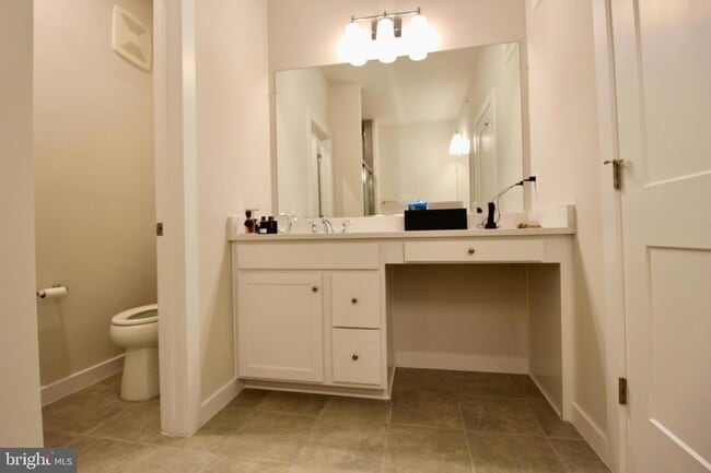 Building Photo - 4619 Olivine Dr