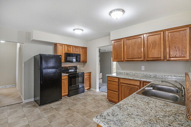 Building Photo - 4299 N Belsay Rd