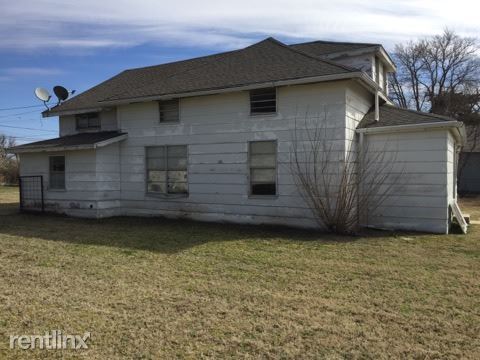 Building Photo - 4 br, 2 bath House - 1116 D Street