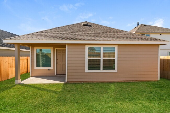 Building Photo - 3008 Wood Lily Dr