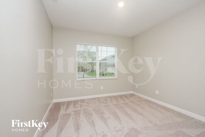 Building Photo - 939 Shadow Dr