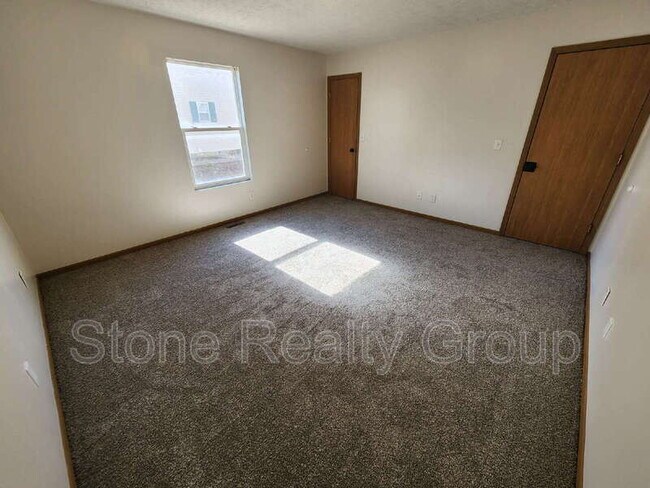 Building Photo - 709 N 25th St