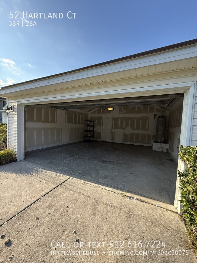 Building Photo - 52 Hartland Ct