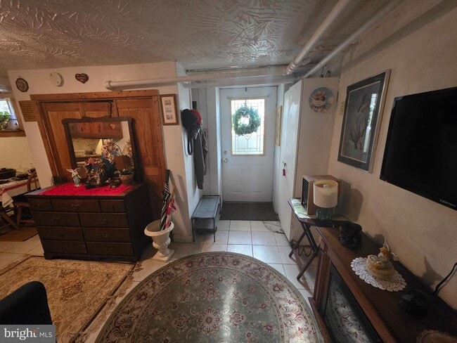 Building Photo - 809 N Abingdon St