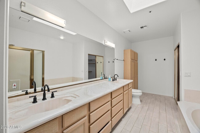 Building Photo - 8479 N 84th Pl