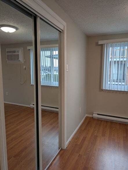 Building Photo - 6301 Robinson Rd