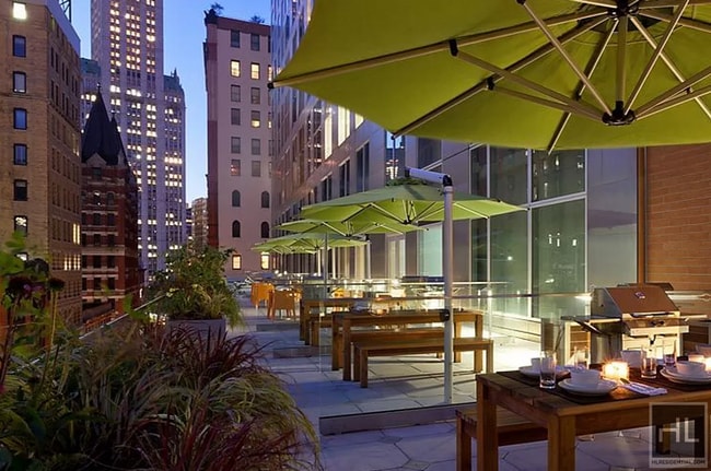 Building Photo - SPRUCE STREET