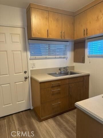 Building Photo - 852 W 18th St