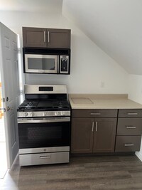 Building Photo - 1318 S 3rd St