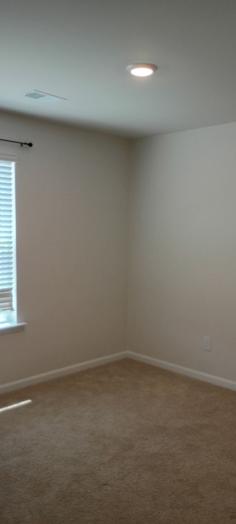Building Photo - 1030 McKittrick Dr