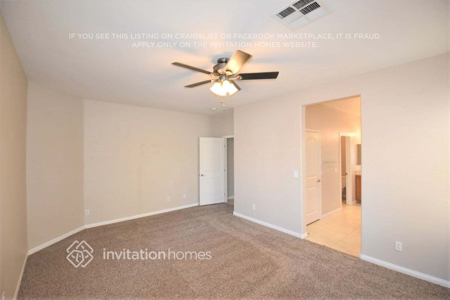 Building Photo - 2120 Dolphin Beach Ave