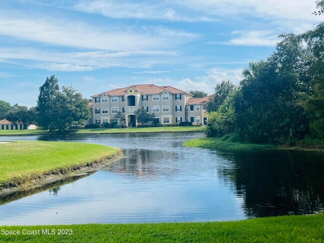 Building Photo - 1747 Sophias Dr