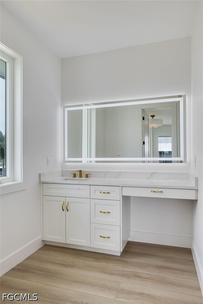 Building Photo - 18563 Cutlass Dr