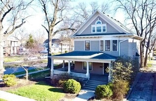 Building Photo - 1445 C St