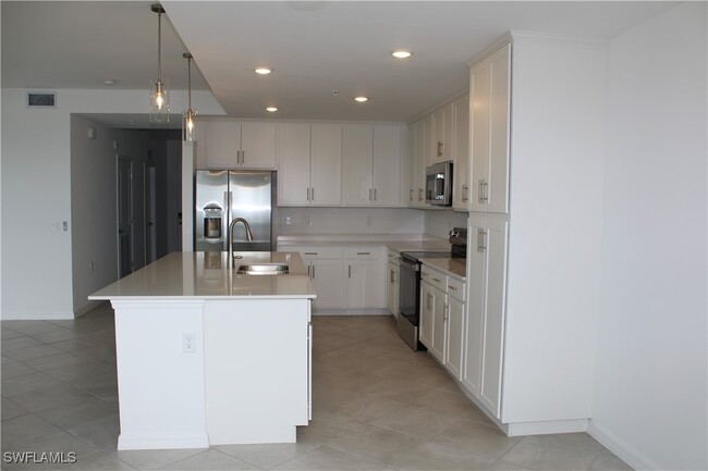 Building Photo - 5555 Double Eagle Cir
