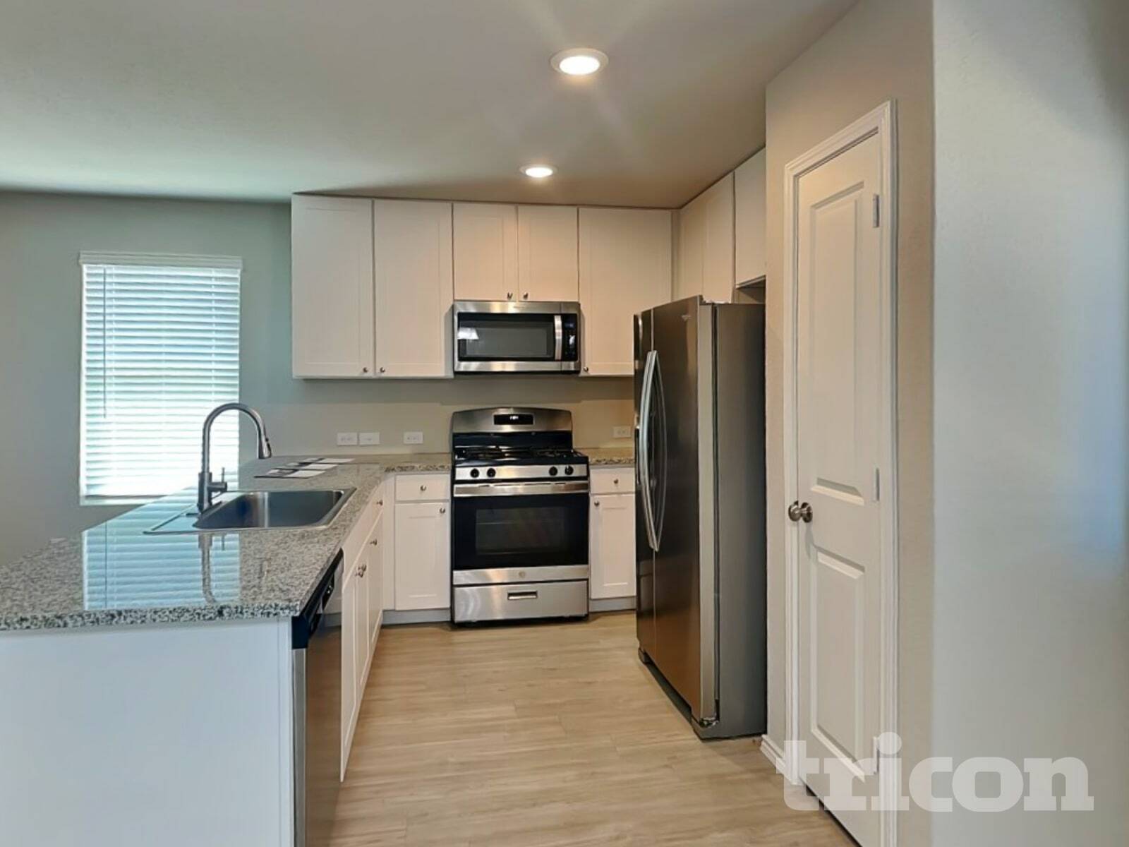 Building Photo - 13240 Rosemary Cove