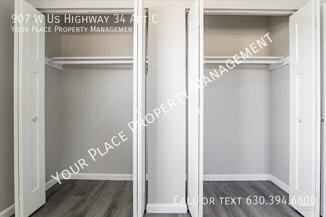 Building Photo - 907 W Us Highway 34 Apt C-