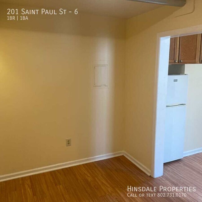 Building Photo - 201 Saint Paul St