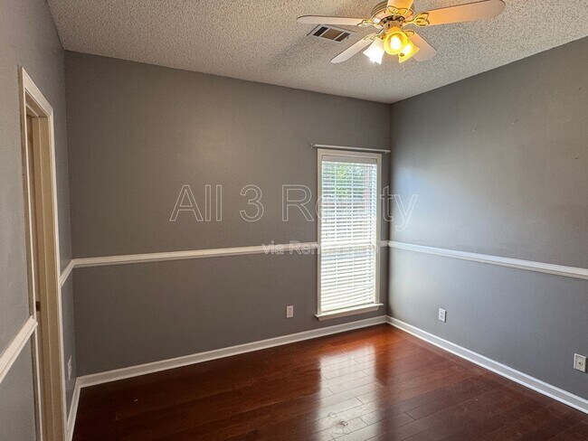Building Photo - 6272 Deerwood Dr