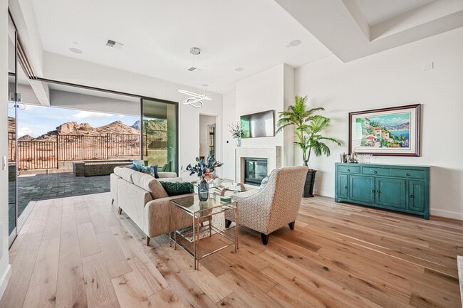 Building Photo - 12378 E Troon Vis Dr