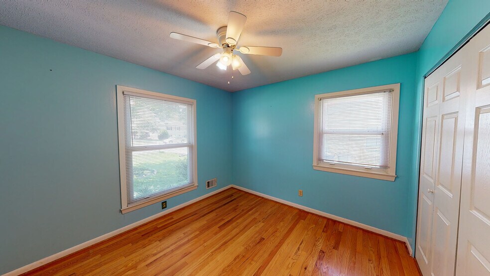 Building Photo - 707 Dorsey Way