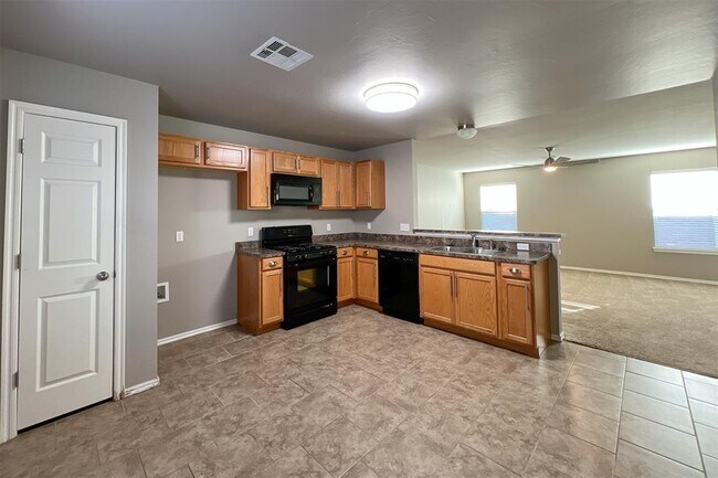 Building Photo - 7804 Bennie Terrace
