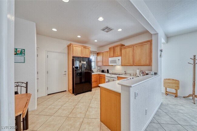 Building Photo - 6159 Isola Peak Ave