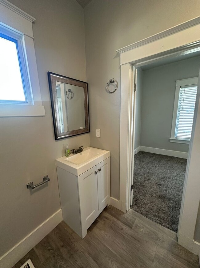 Building Photo - $1,000 Amazon Gift Card! Single-Story 3 Bed Home with Fenced Yard in Ogden