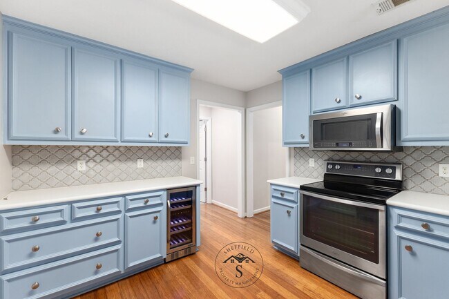 Building Photo - Gorgeous Rental Ready Today!!