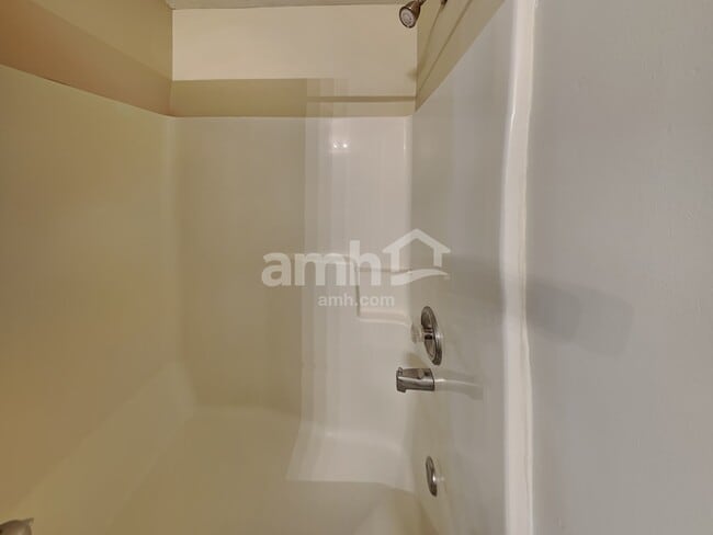 Building Photo - 2021 Cristata Ct