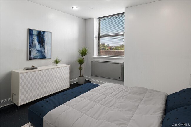 Building Photo - 23 Water Grant St