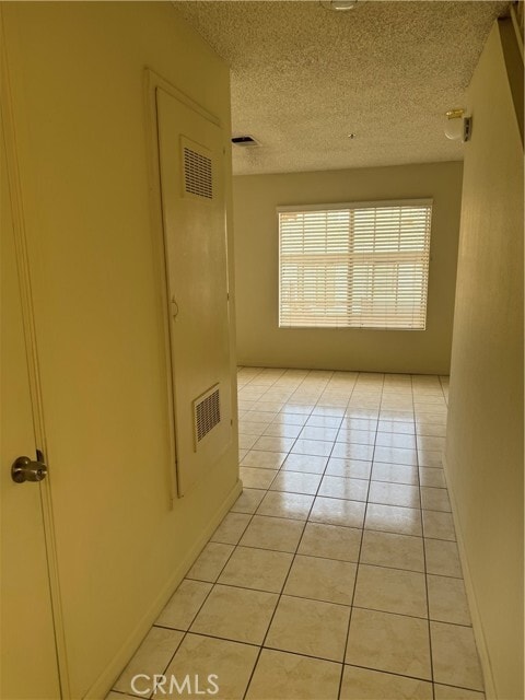 Building Photo - 836 S Sierra Vista Ave