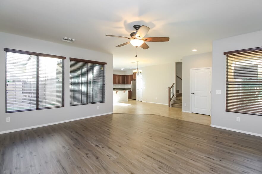 Building Photo - 3535 S Posse Trail