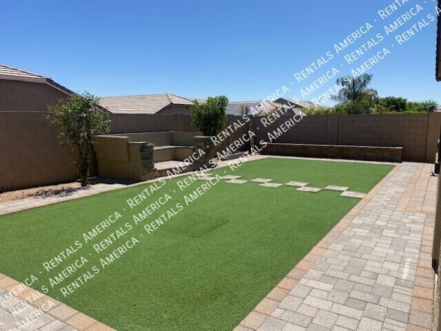 Building Photo - 7549 W Whitehorn Trail