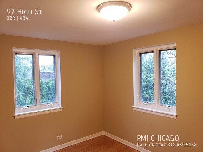 Building Photo - 97 High St