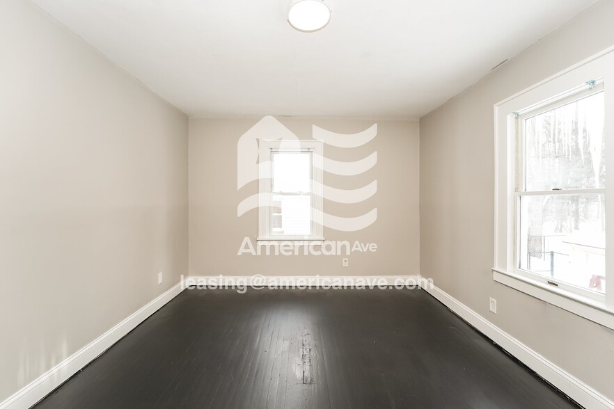 Building Photo - 3916 Orchard Rd