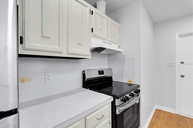 Building Photo - 1720 53rd St S